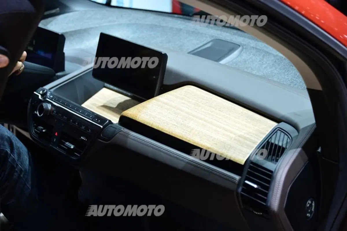 BMW al Salone di Ginevra 2014 (29)