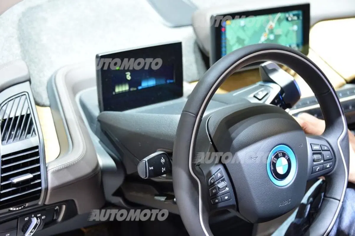 BMW al Salone di Ginevra 2014 (38)