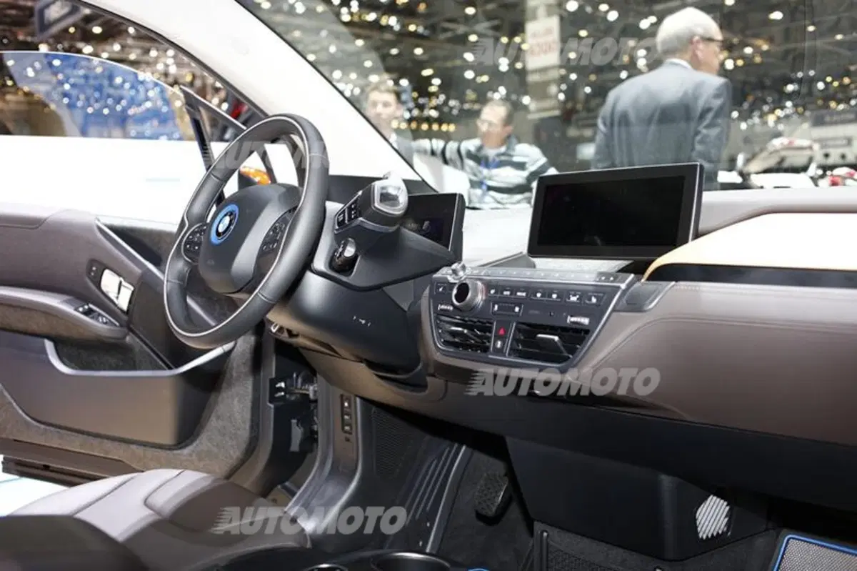 BMW al Salone di Ginevra 2014 (47)