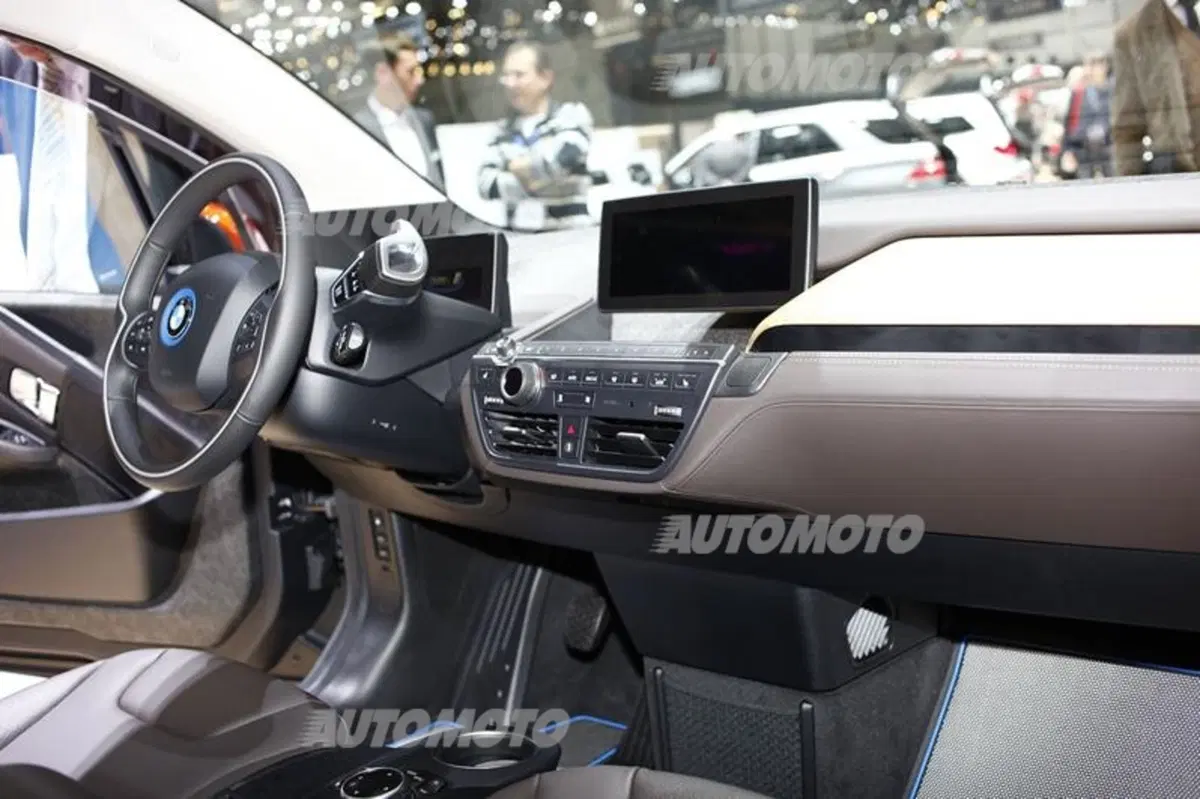 BMW al Salone di Ginevra 2014 (48)