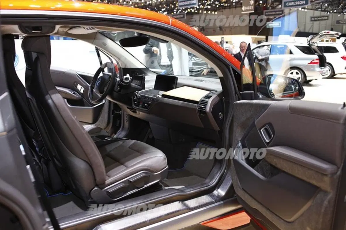 BMW al Salone di Ginevra 2014 (49)