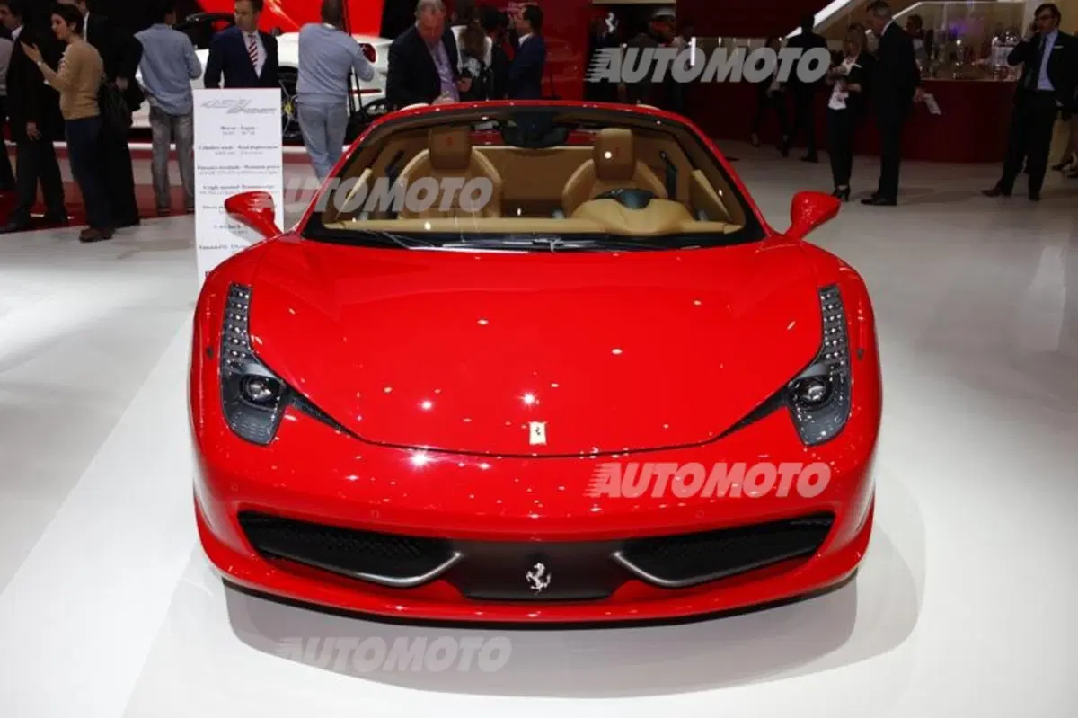 Ferrari al Salone di Ginevra 2014 (22)