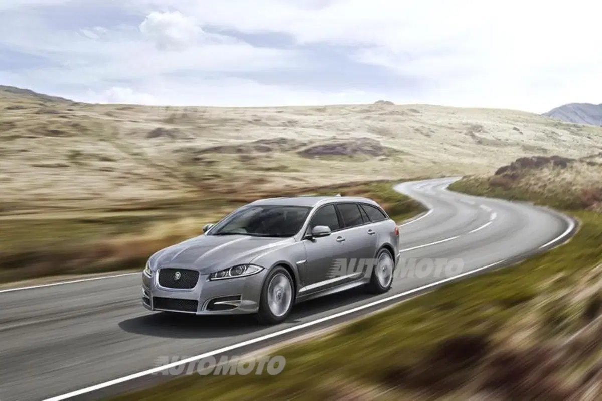 Jaguar XF R-Sport