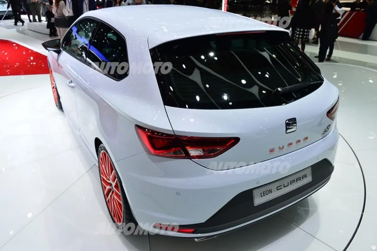 Seat al Salone di Ginevra 2014 (15)