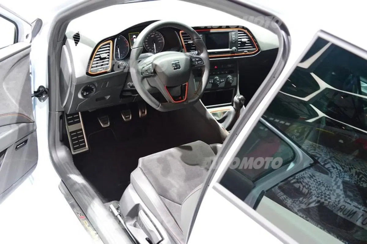 Seat al Salone di Ginevra 2014 (16)
