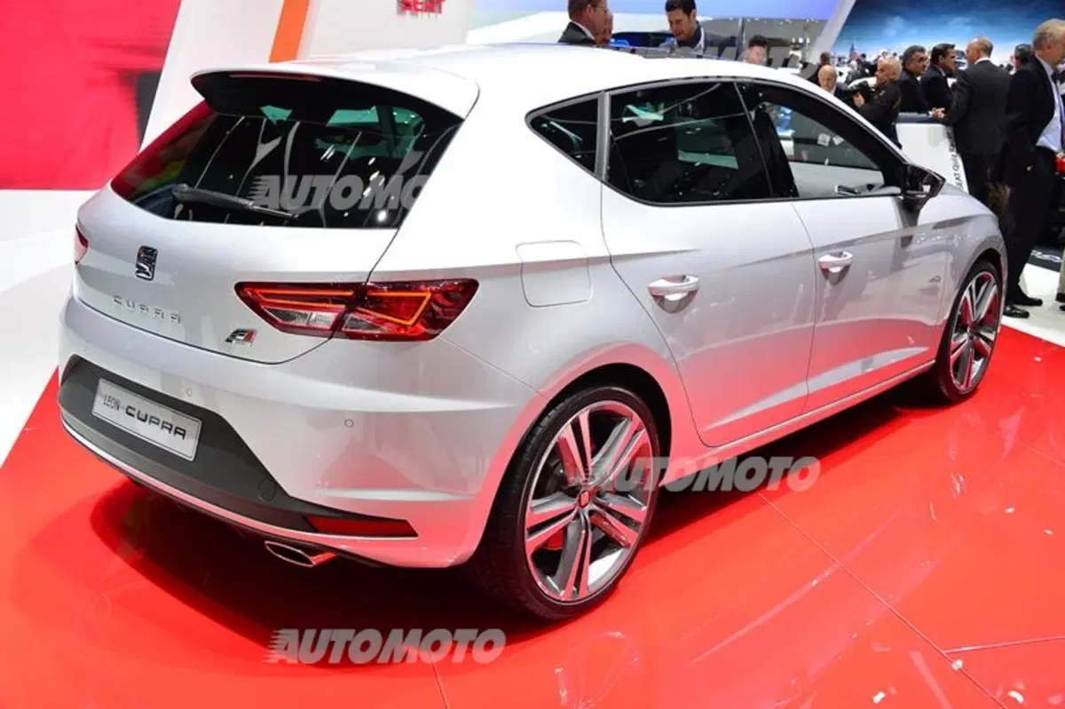 Seat al Salone di Ginevra 2014 (19)