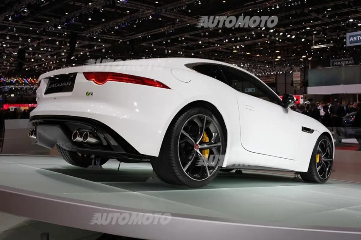 Jaguar al Salone di Ginevra 2014 (4)