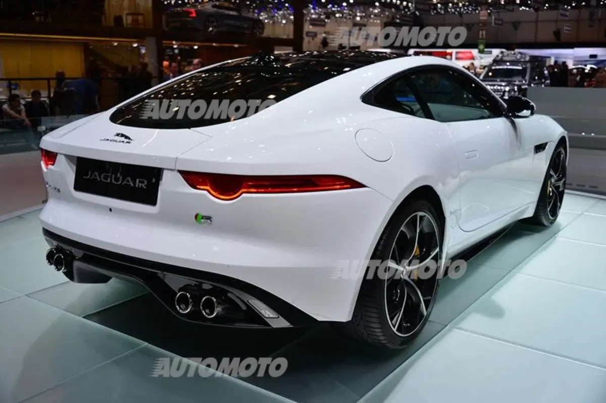 Jaguar al Salone di Ginevra 2014 (14)