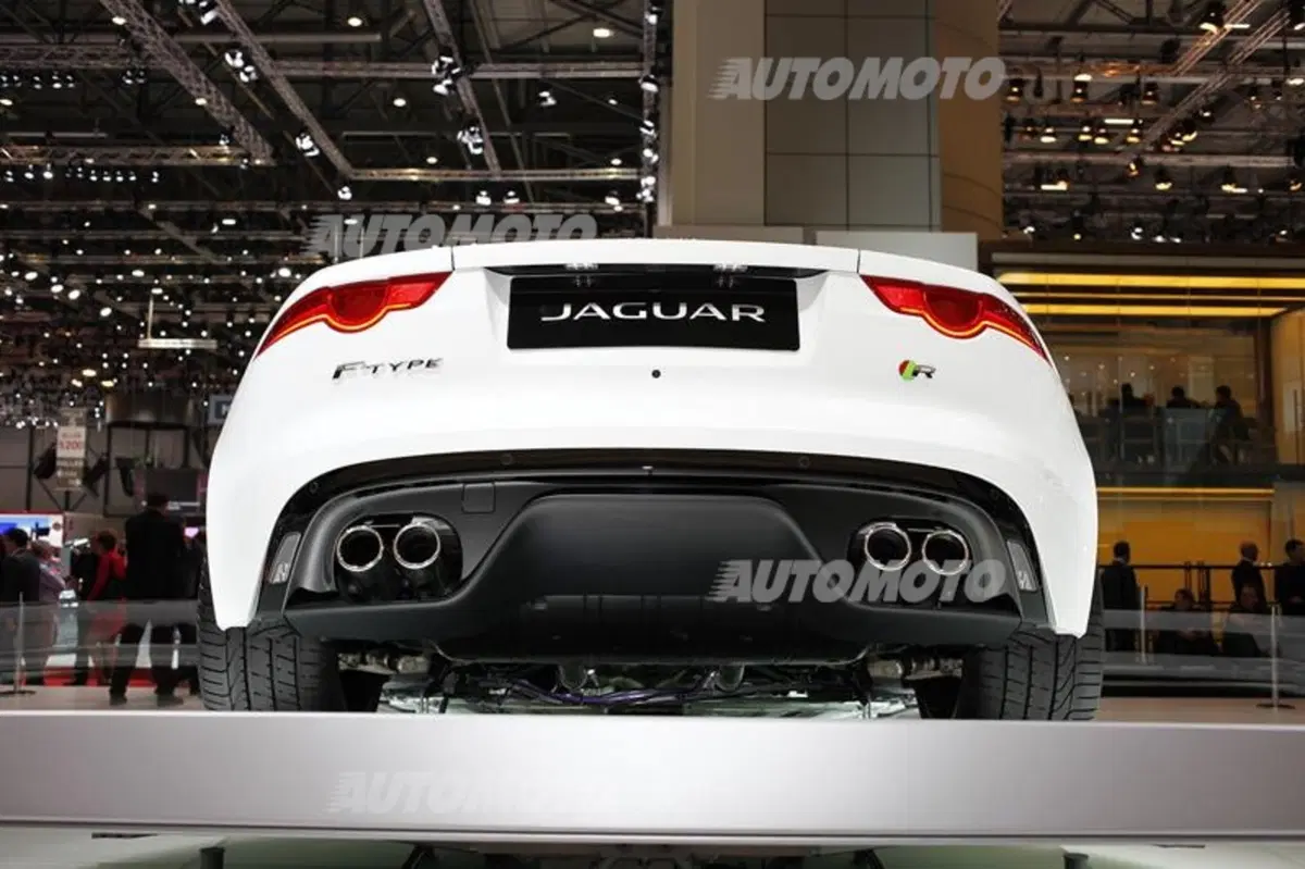 Jaguar al Salone di Ginevra 2014 (15)