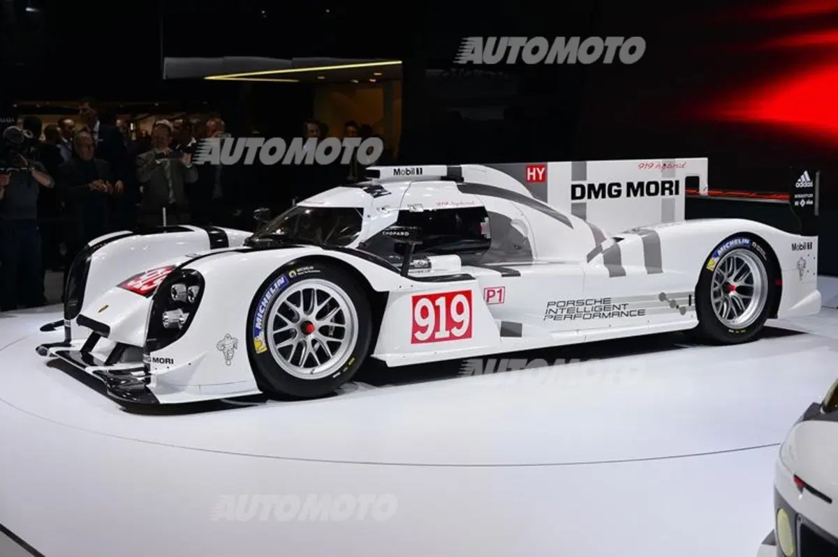 Porsche al Salone di Ginevra 2014 (8)