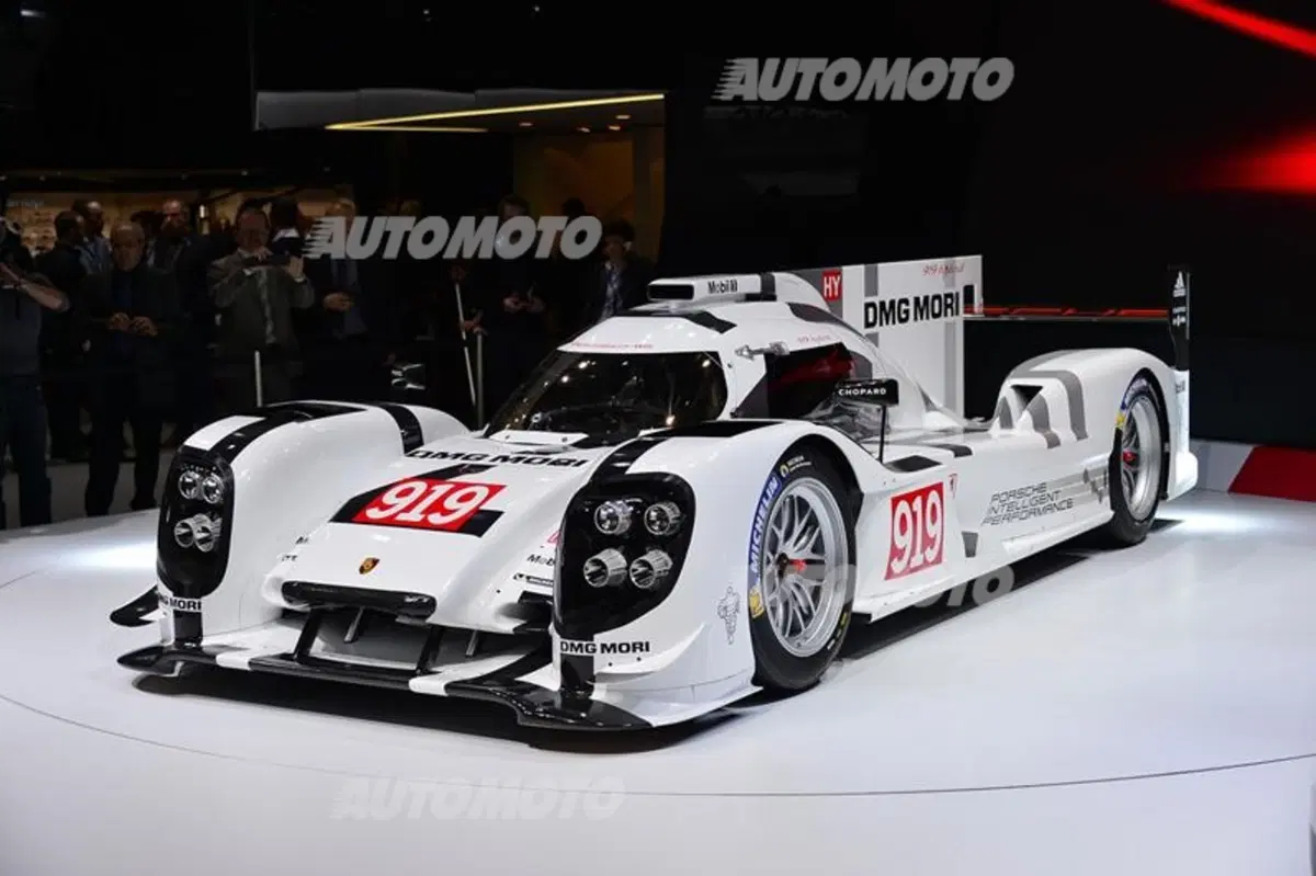 Porsche al Salone di Ginevra 2014 (10)