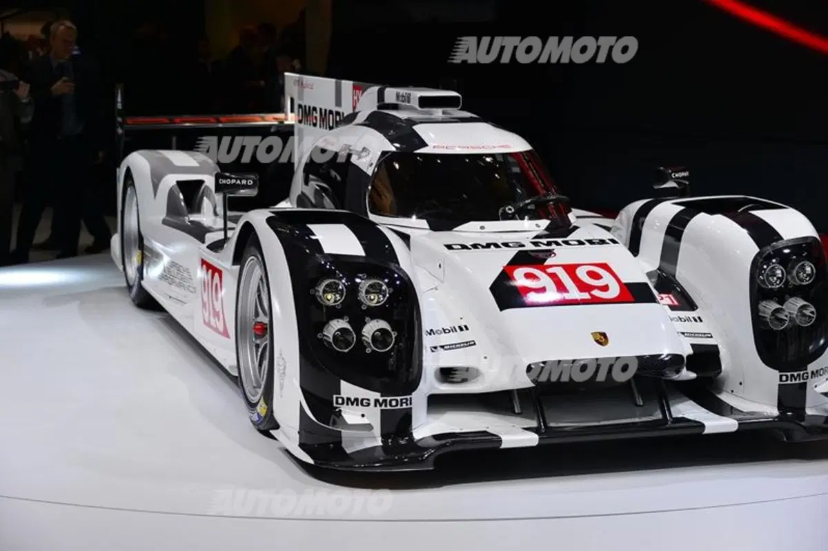 Porsche al Salone di Ginevra 2014 (16)