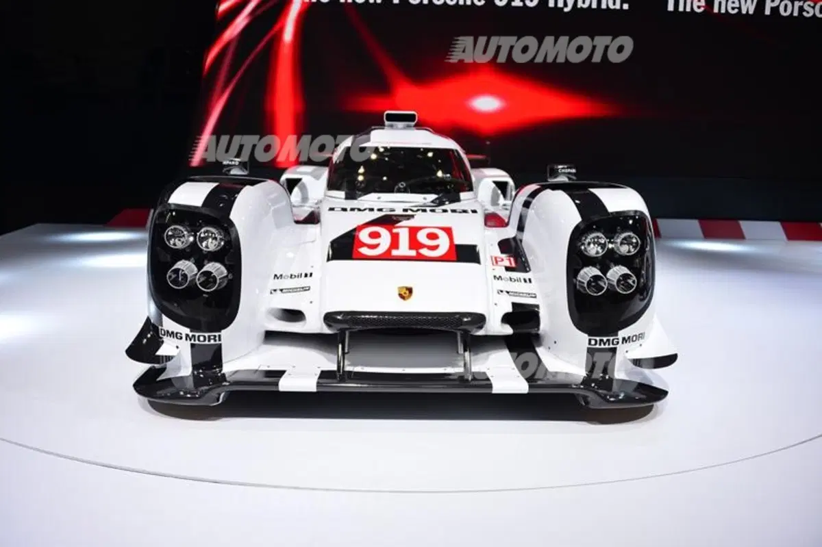 Porsche al Salone di Ginevra 2014 (23)