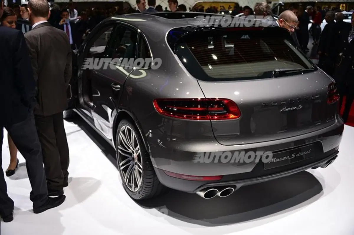 Porsche al Salone di Ginevra 2014 (31)