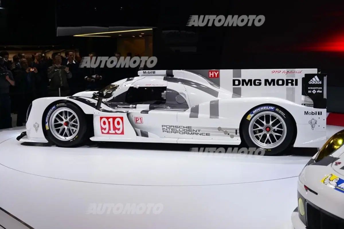 Porsche al Salone di Ginevra 2014 (33)