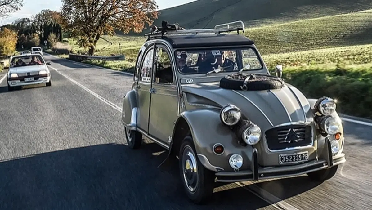 Confronto Heritage, Citroen: 2CV Vs C3 (9)