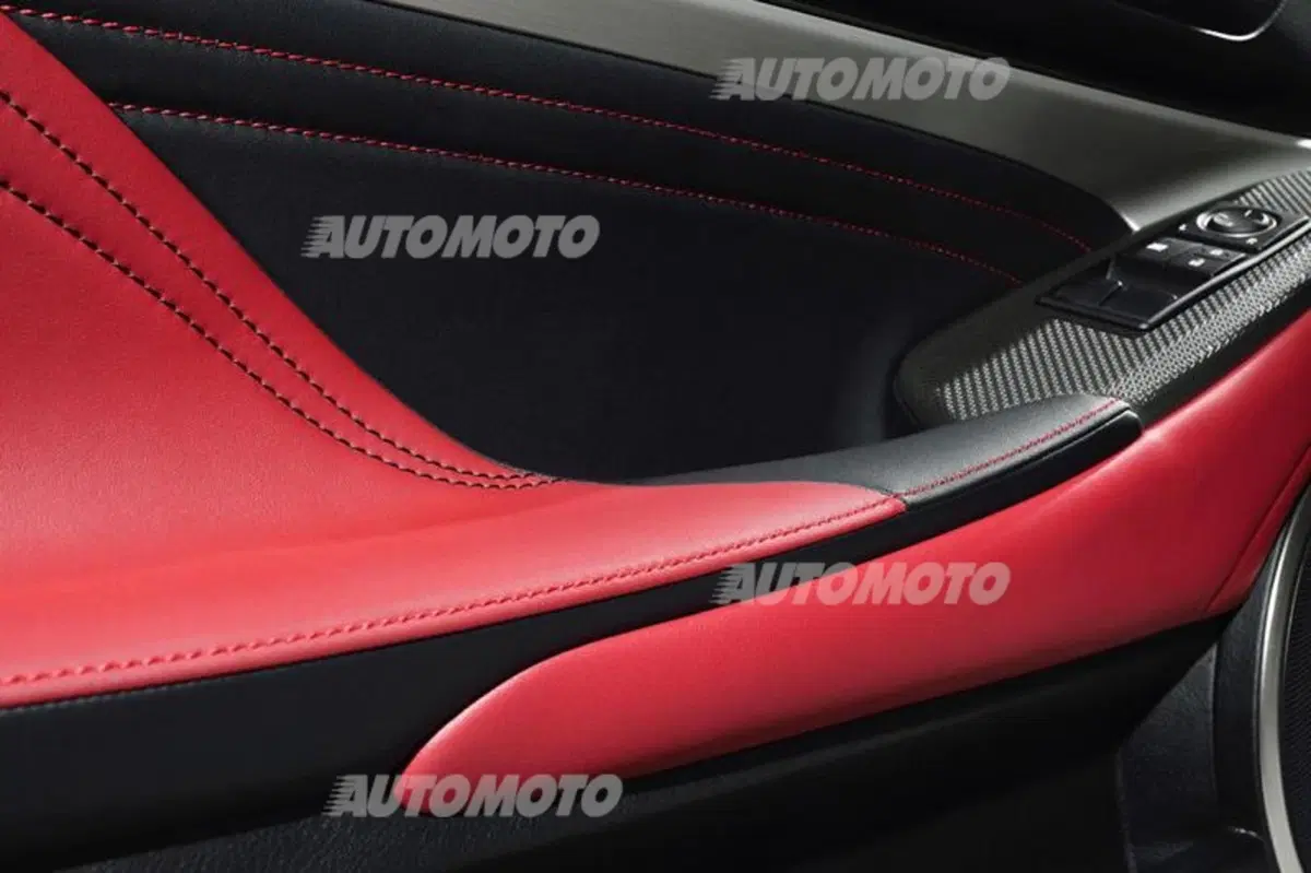 Lexus RC F Sport: pacchetto sportivo per la nuova coupé (14)