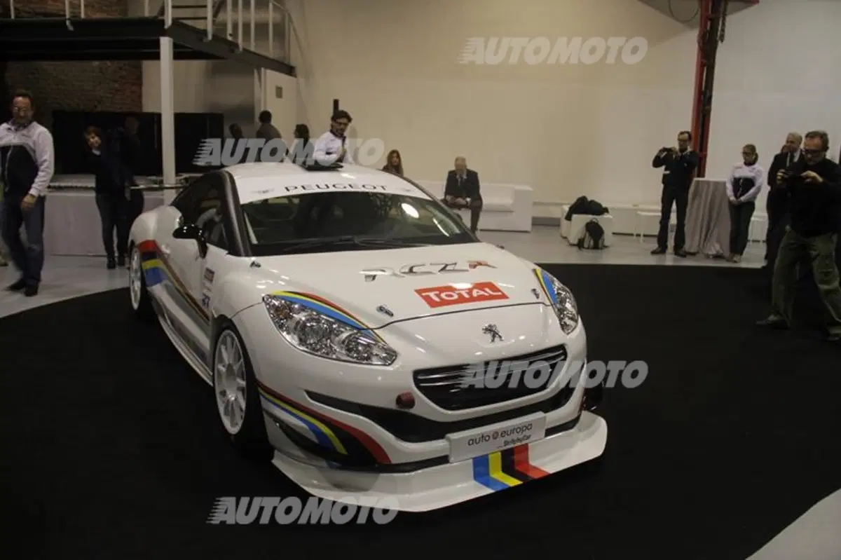 Peugeot RCZ R Cup e RCZ Racing Cup: i segreti delle vetture da corsa 2014 (7)
