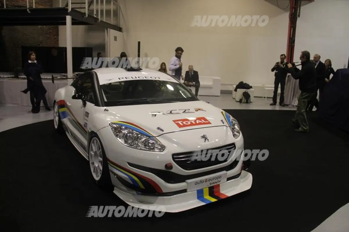 Peugeot RCZ R Cup e RCZ Racing Cup: i segreti delle vetture da corsa 2014 (8)