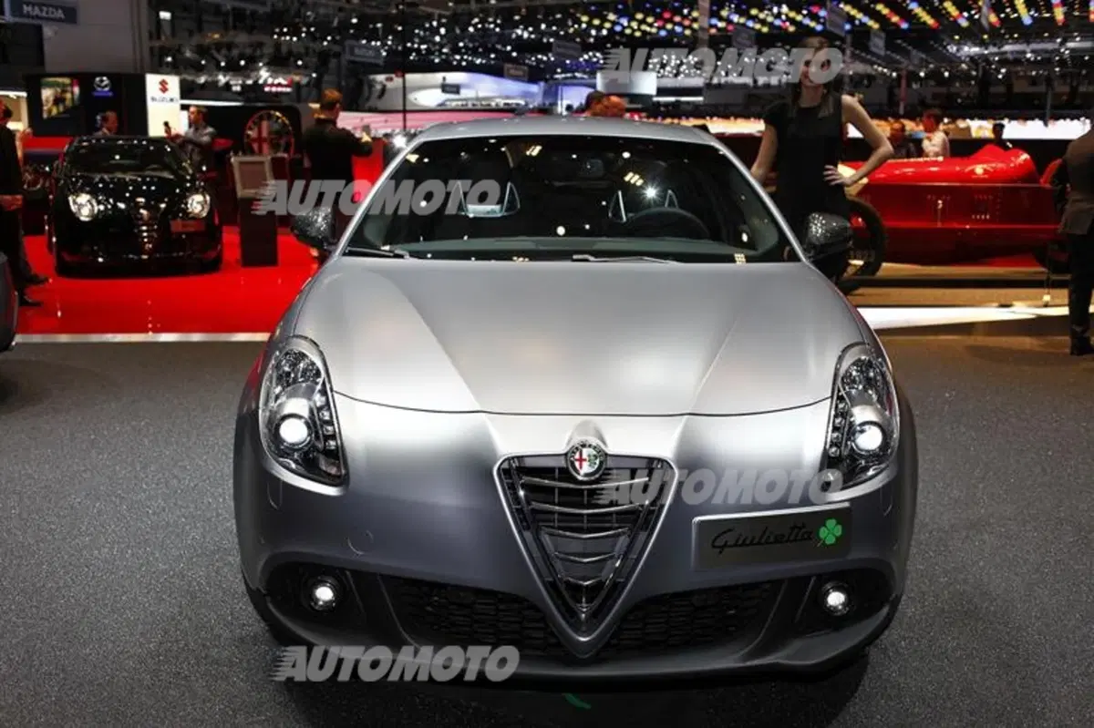 Alfa Romeo al Salone di Ginevra 2014 (14)