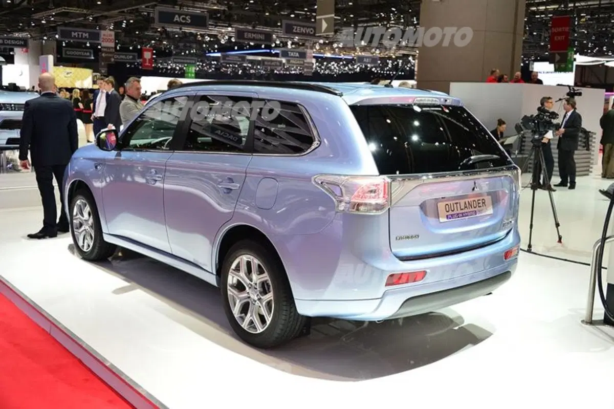 Mitsubishi al Salone di Ginevra 2014 (30)