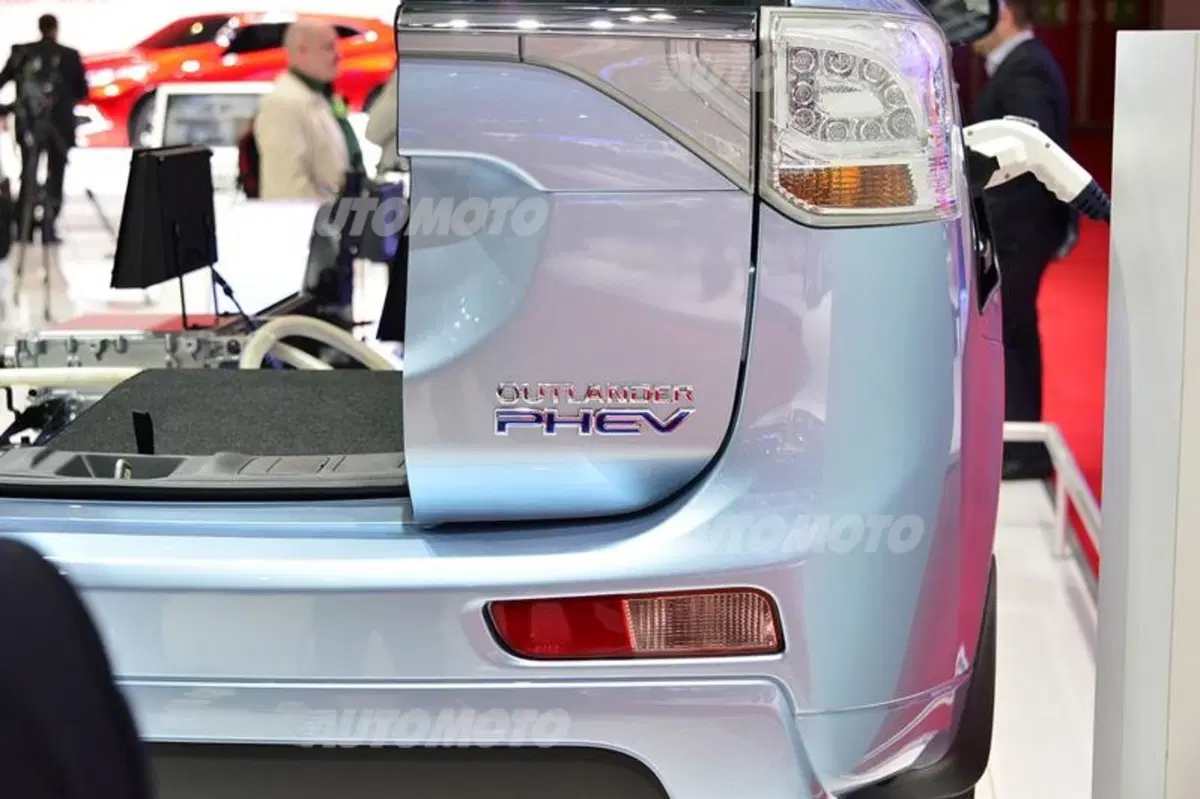 Mitsubishi al Salone di Ginevra 2014 (31)