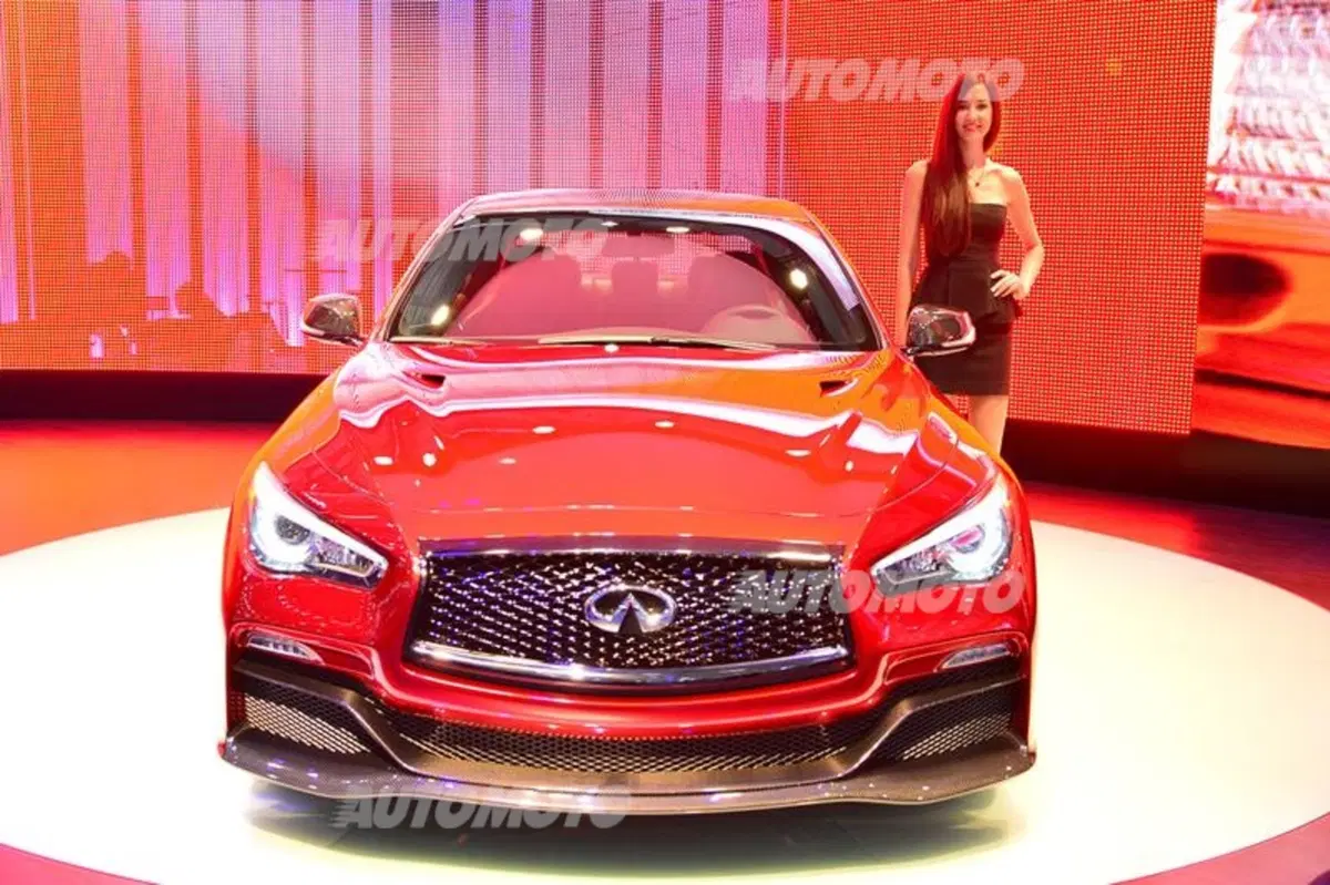 Infiniti al Salone di Ginevra 2014 (15)