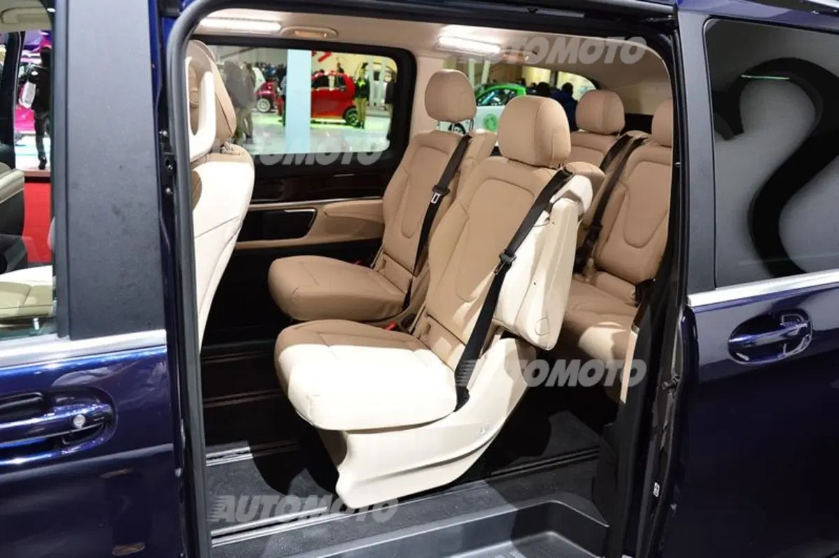 Mercedes-Benz al Salone di Ginevra 2014 (37)