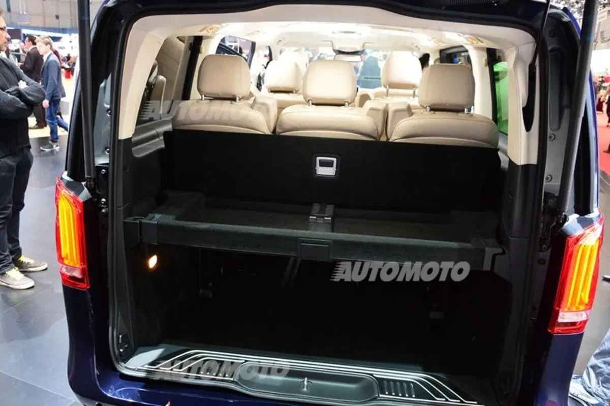 Mercedes-Benz al Salone di Ginevra 2014 (39)