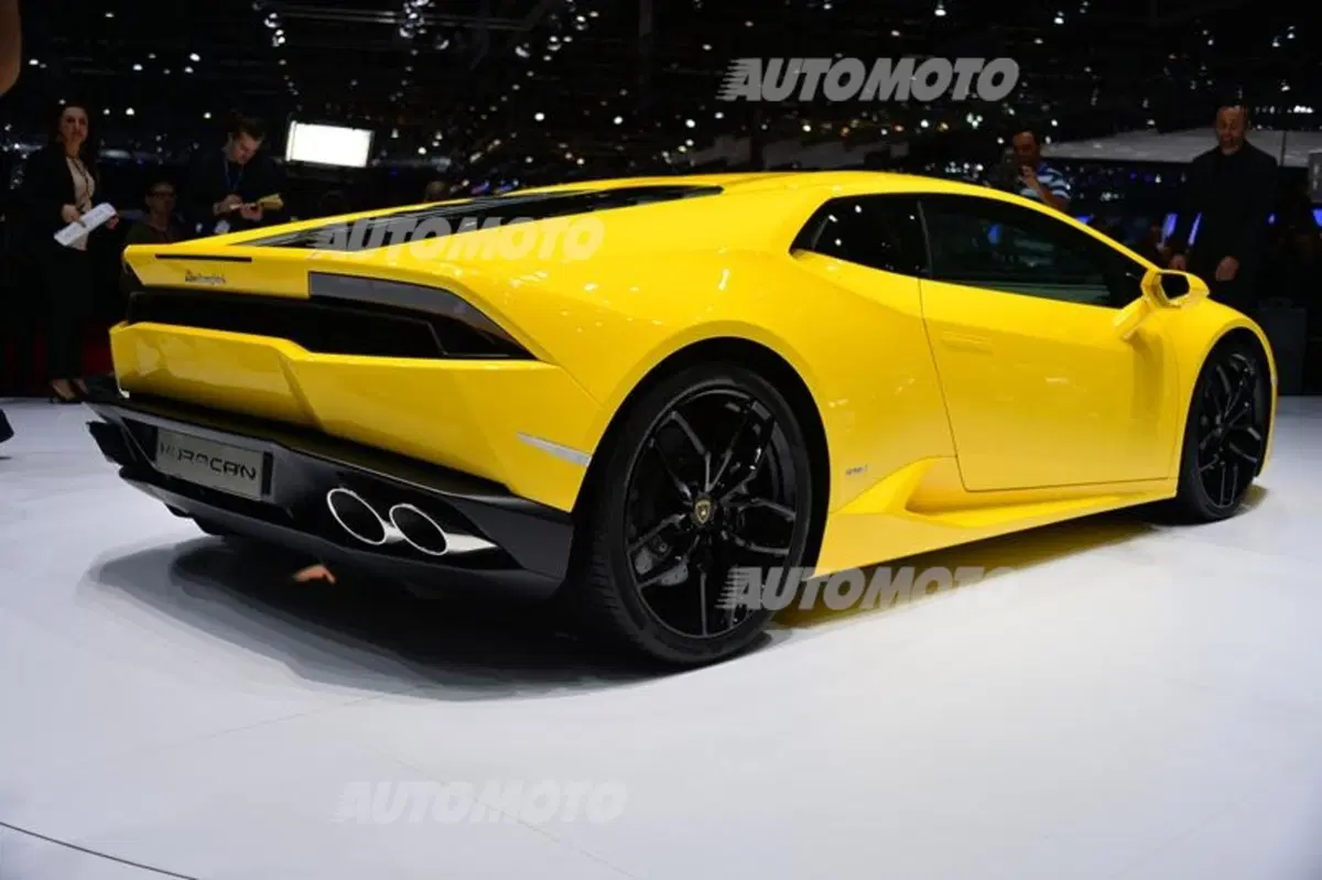 Lamborghini al Salone di Ginevra 2014 (5)