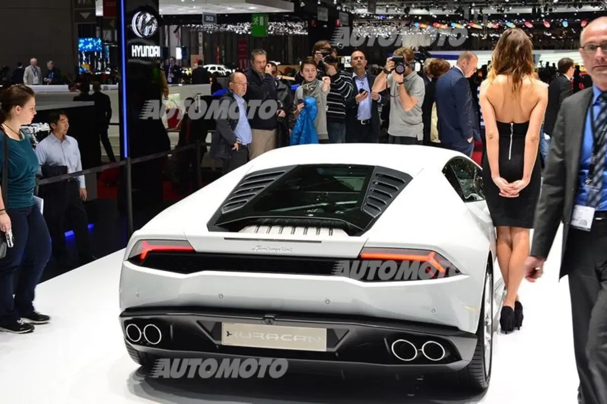 Lamborghini al Salone di Ginevra 2014 (14)