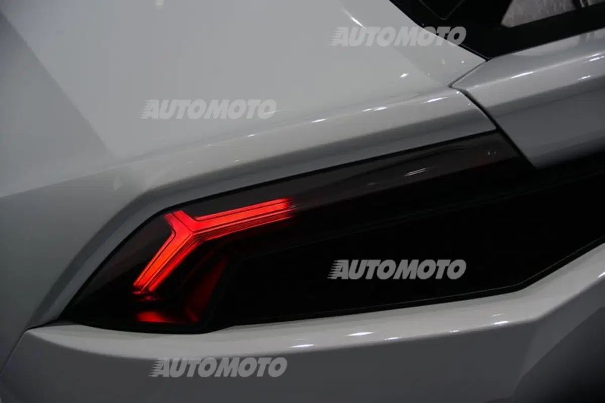 Lamborghini al Salone di Ginevra 2014 (23)