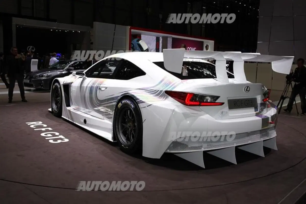 Lexus al Salone di Ginevra 2014 (3)