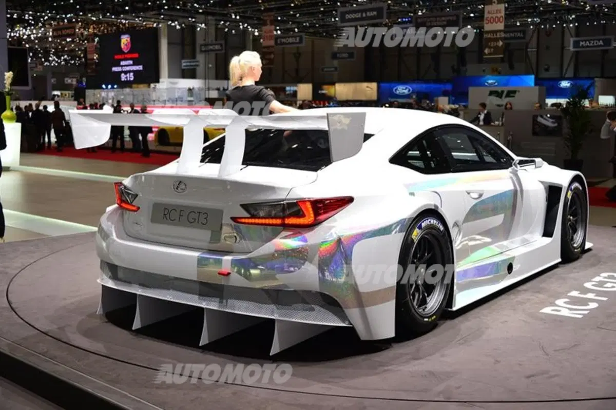 Lexus al Salone di Ginevra 2014 (10)