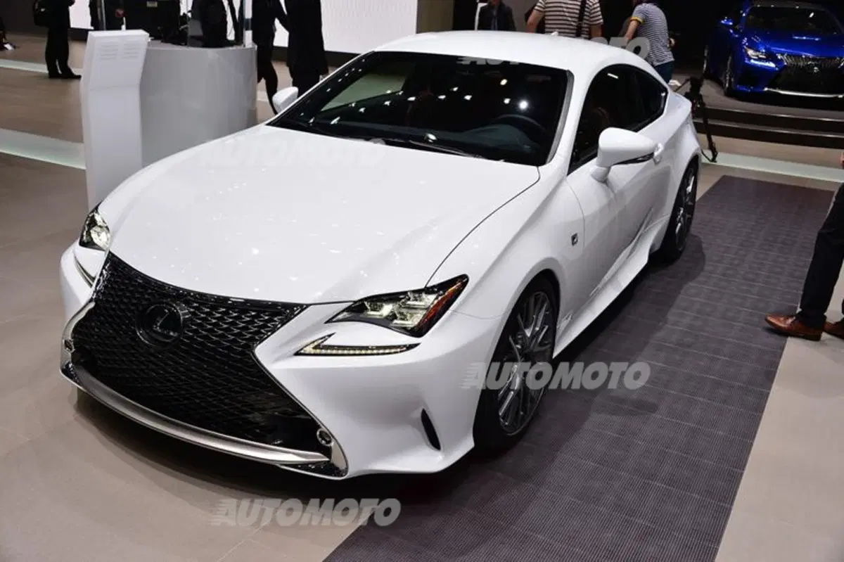 Lexus al Salone di Ginevra 2014 (17)