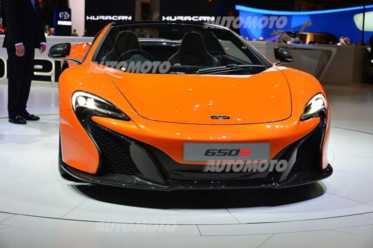 McLaren al Salone di Ginevra 2014 (14)