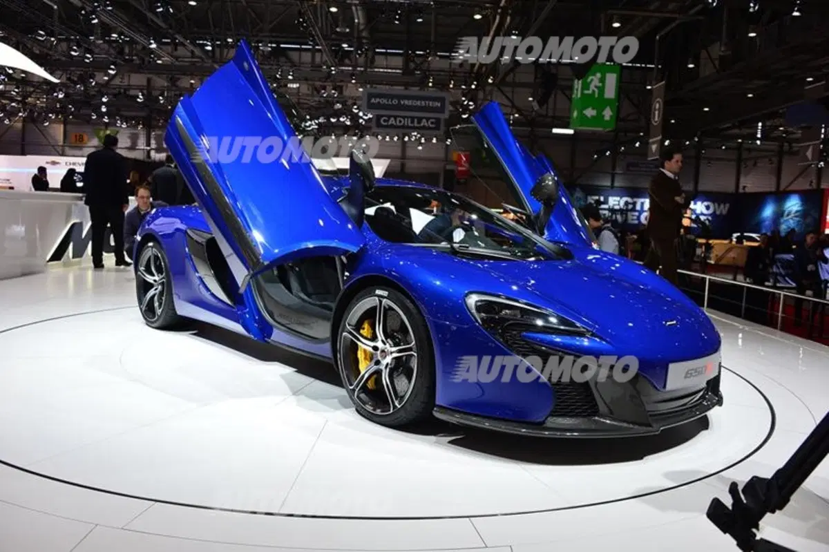 McLaren al Salone di Ginevra 2014 (25)