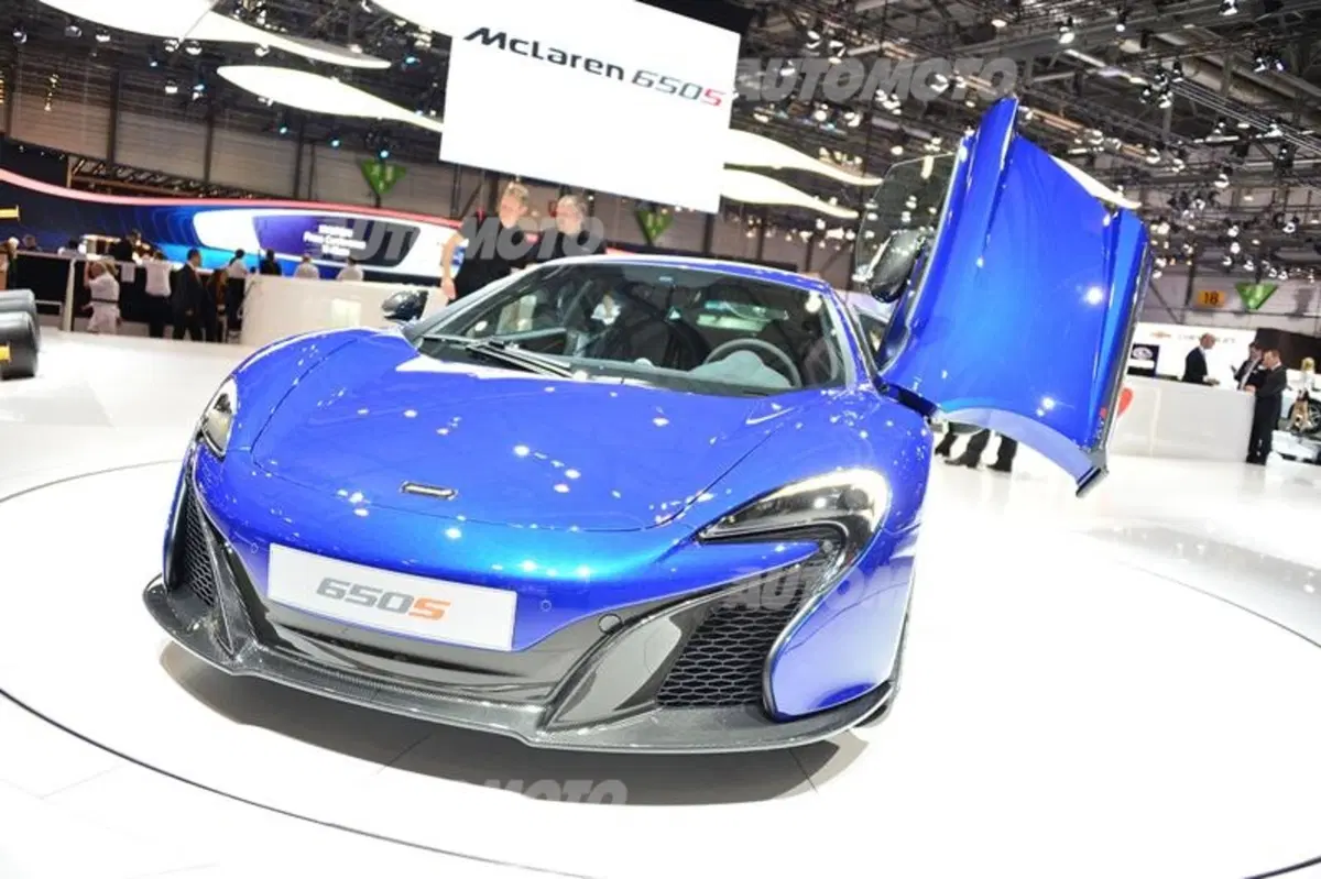McLaren al Salone di Ginevra 2014 (26)