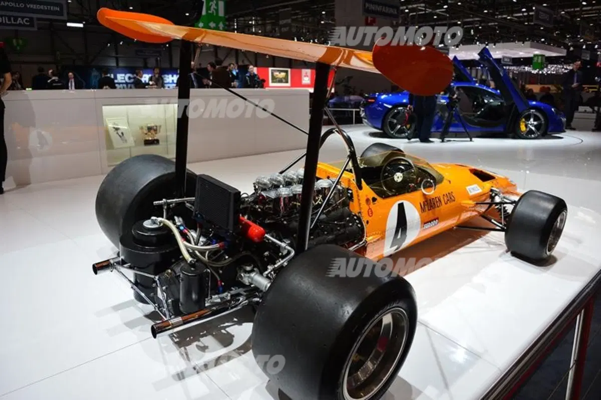 McLaren al Salone di Ginevra 2014 (38)