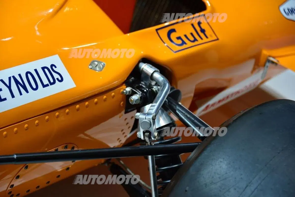 McLaren al Salone di Ginevra 2014 (41)