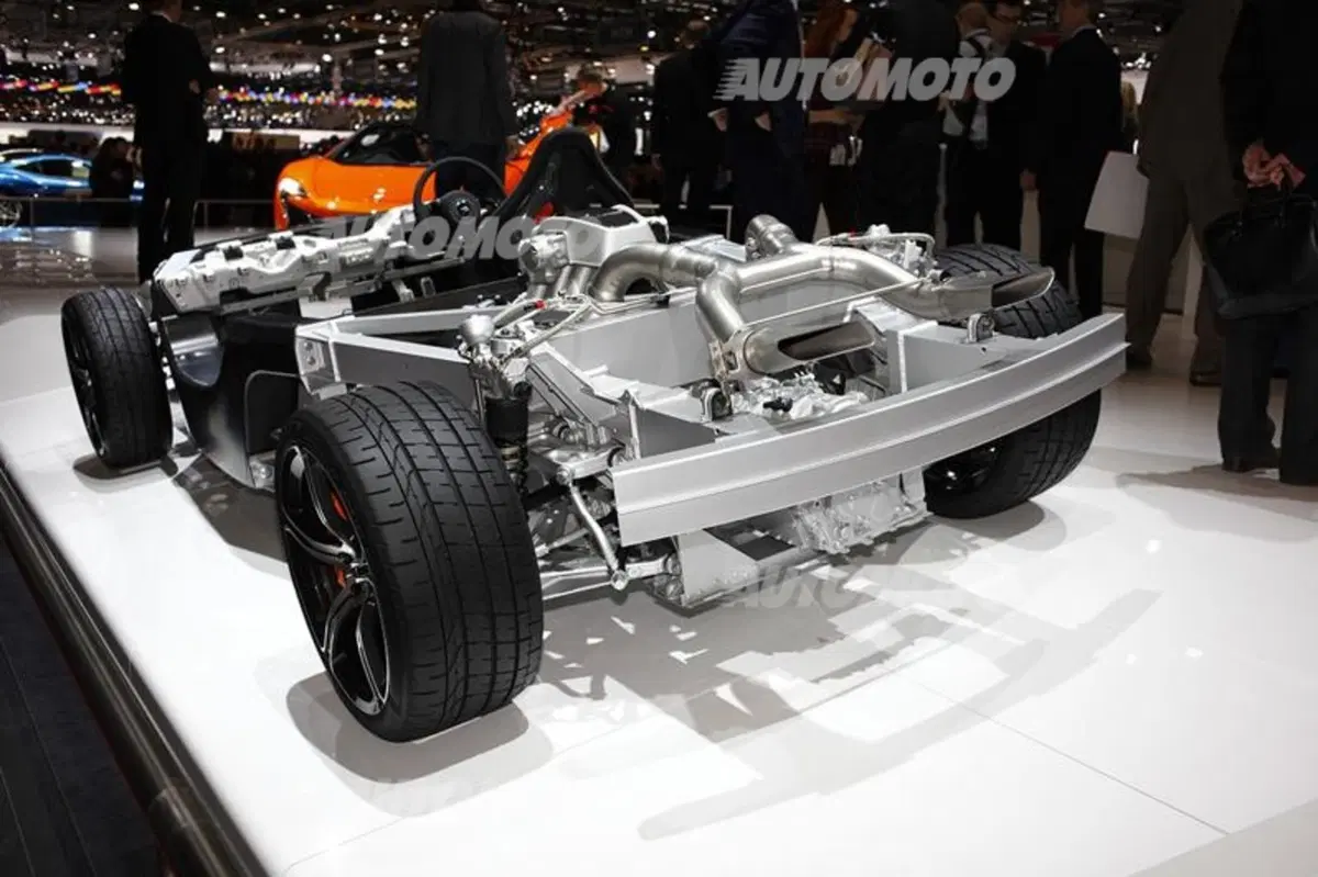 McLaren al Salone di Ginevra 2014 (60)