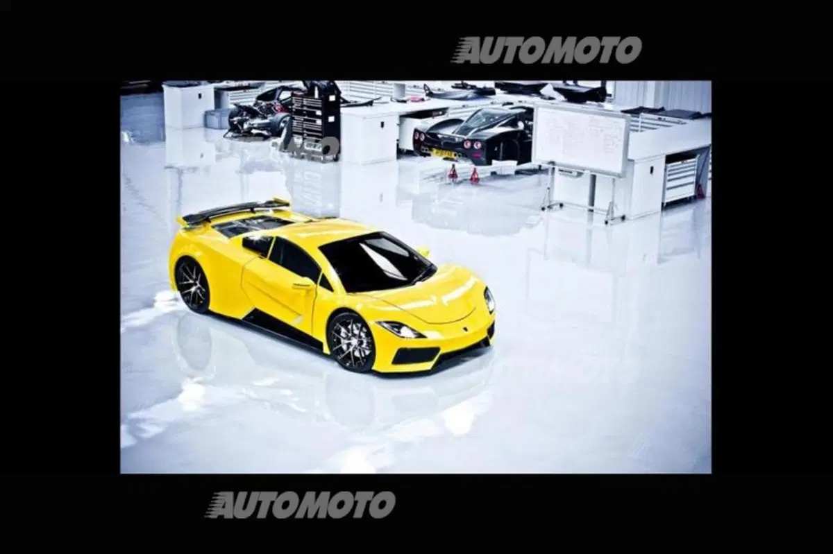 Arash AF8: una nuova supercar da 550 CV (9)