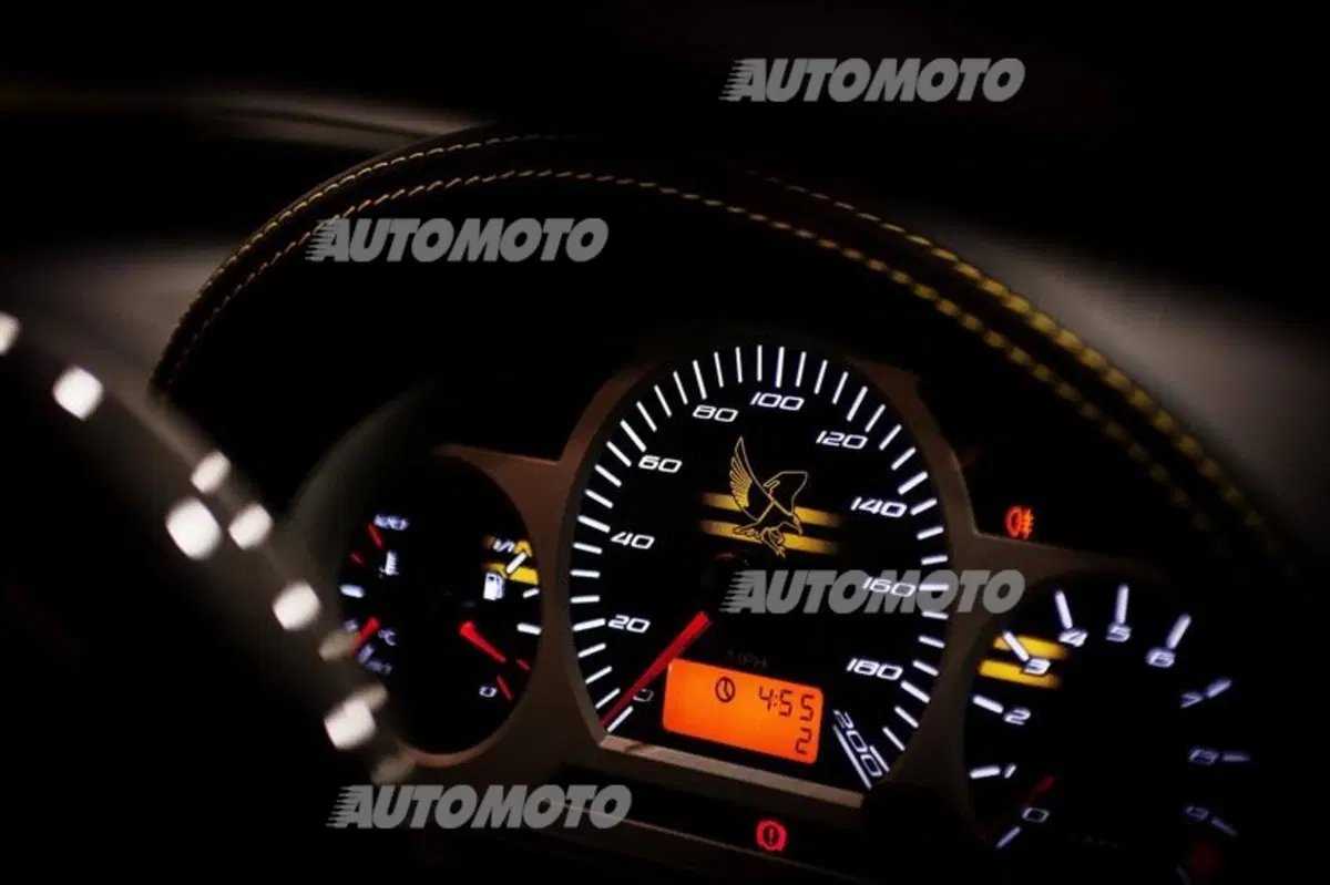 Arash AF8: una nuova supercar da 550 CV (11)