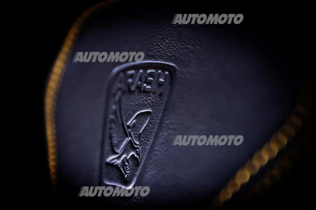 Arash AF8: una nuova supercar da 550 CV (12)