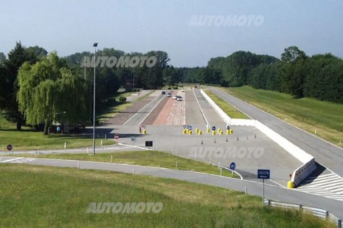 Proving Ground: i segreti delle più importanti piste di collaudo del mondo (17)