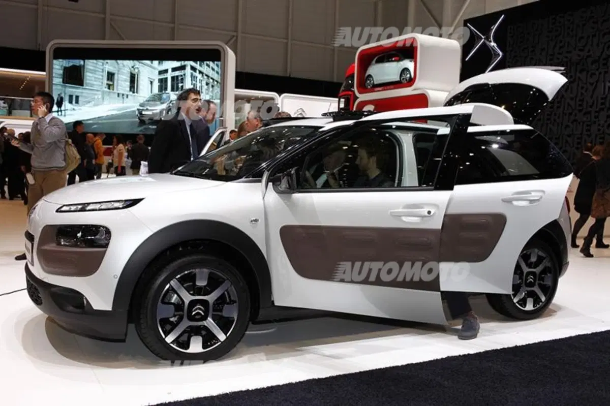 Salone di Ginevra 2014: tutte le novità (56)