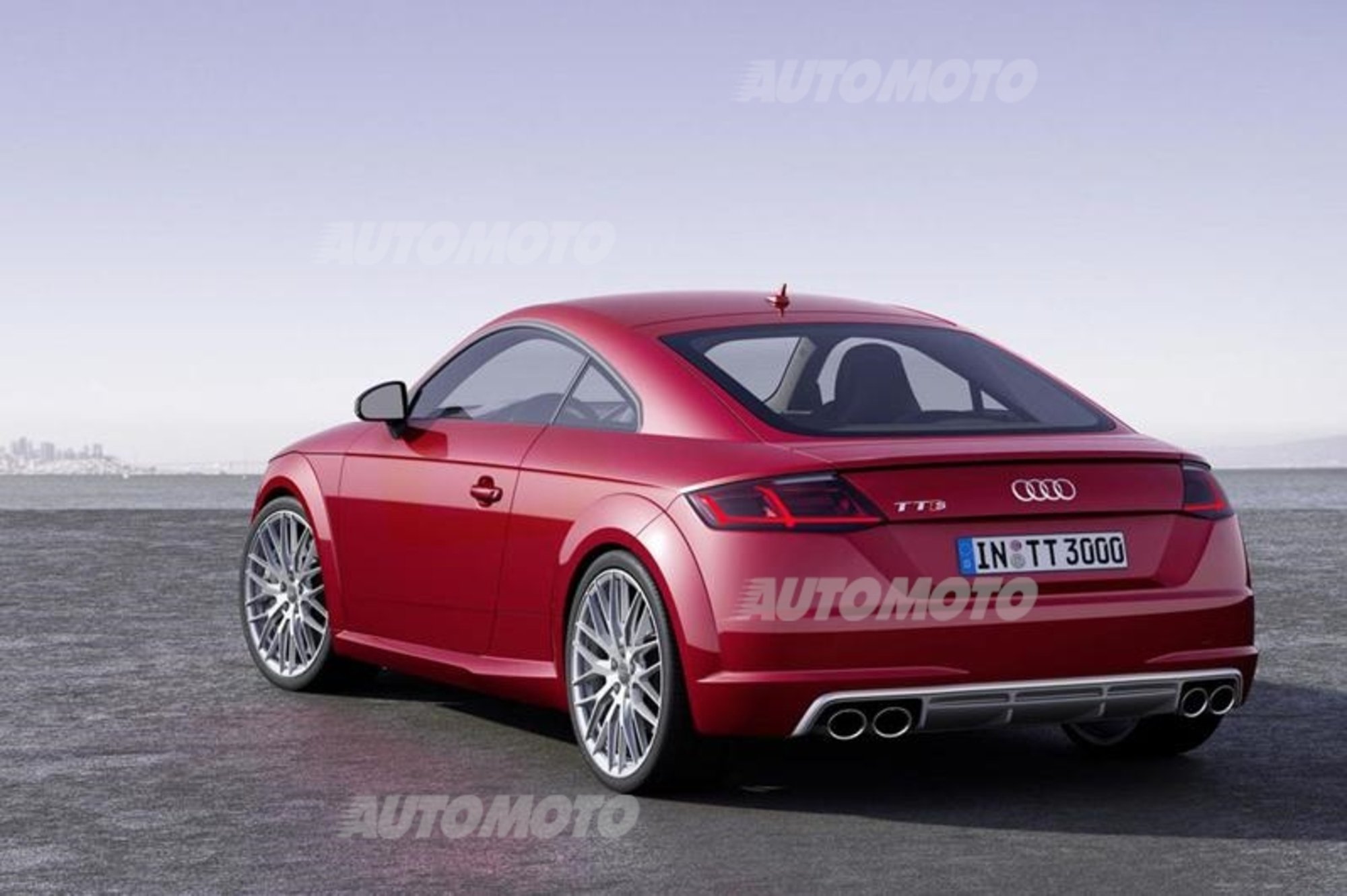 Nuova Audi TTS: 310 CV e trazione quattro