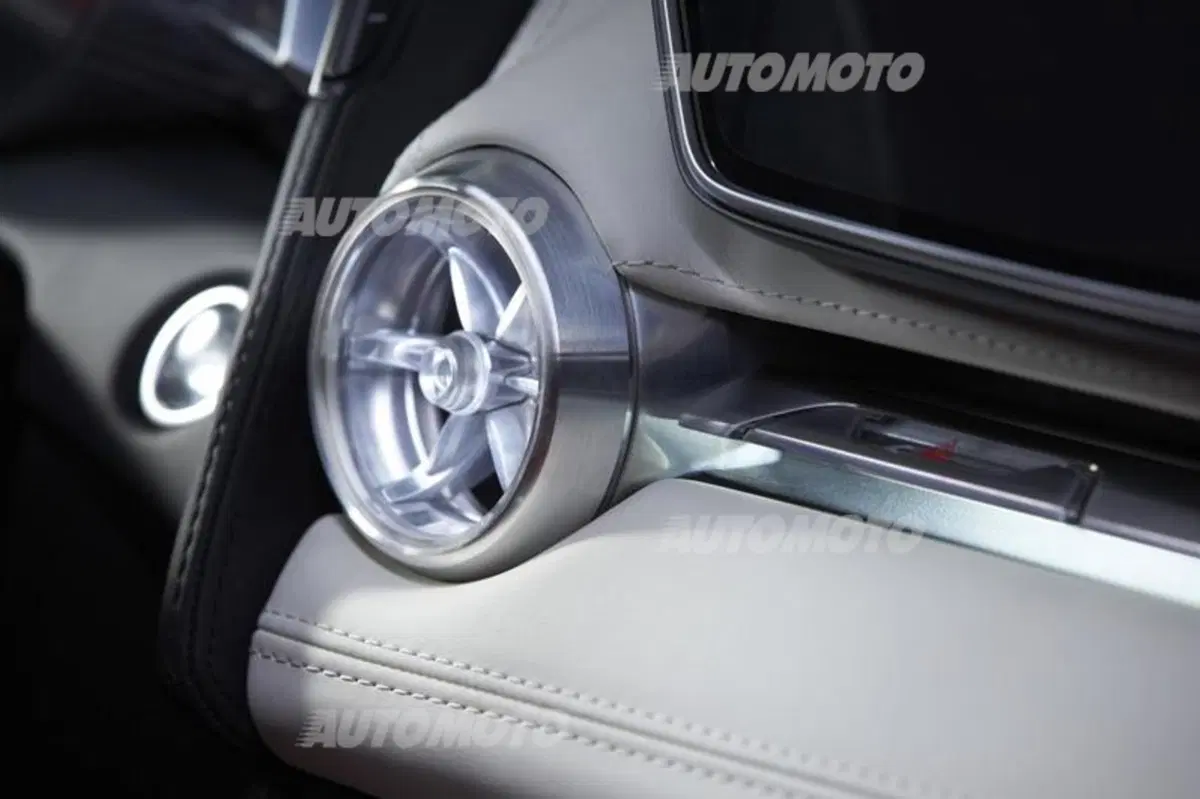 Mazda Hazumi concept: ecco come sarà la futura Mazda2 (17)