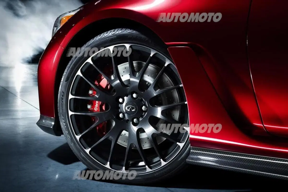 Infiniti Q50 Eau Rouge concept: ecco il nuovo V6 biturbo da 568 CV (17)