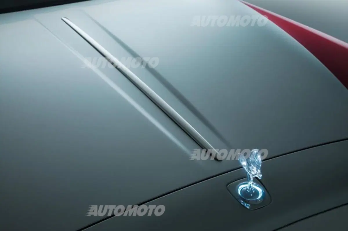 Rolls Royce Ghost Series II: leggero restyling nel segno del lusso (14)